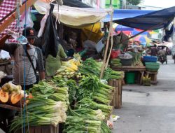 Wabup Ultimatum Pedagang  Pasar Turikale untuk Relokasi