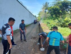 Ciptakan Suasana Nyaman dan Bersih, Petugas Lapas Takalar Gelar Kerja Bakti