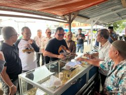 Blusukan di Pasar Sentral Takalar, Daeng Manye Tampung Aspirasi Warga