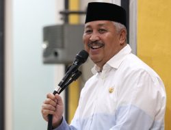 Bupati Pinrang Tarawih Bersama Jemaah Masjid Nurul Huda Lanrisang