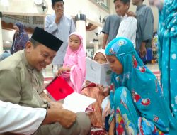 Masjid Agung Al Umaraini, Bupati Basli Ingatkan Jemaah Perbanyak Ibadah Sosial di Bulan Ramadan