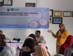Dosen Biologi Unhas Gelar Pembuatan VCO dan Sabun VCO Fortifikasi Buah Naga di Mallawa Maros