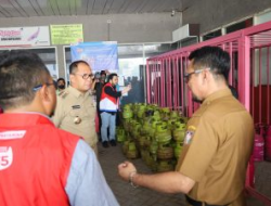 Wali Kota Makassar dan Pertamina Sidak Kelangkaan Gas Elpiji 3 Kg