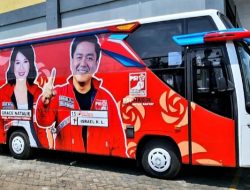 Bersiap Raih Kemenangan di Pemilu 2024, Israel Rante Lebang Luncurkan Empat Unit Bus Operasional DPD PSI Makassar