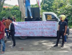APMP Demo Bawaslu Tana Toraja, Minta APK Ditertibkan di Pohon dan di Fasilitas Negara