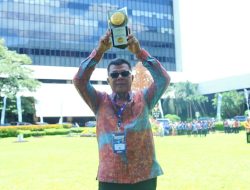 Kedua Kalinya, Bupati Bulukumba Andi Utta Terima Piala Adipura