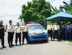TMD PT Gowa Makassar Tourism Development Tbk  Memberikan Hadiah Lebaran ke Warga