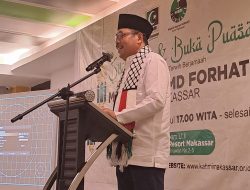 Kultum Dokter Bedah Warnai Bukber KAHMI Makassar