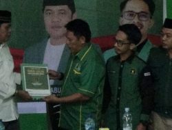 H Ahmad Jaya Baramuli Mengambil Formulir Balon Bupati Pinrang di PPP