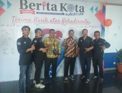 Sambangi Berita Kota Makassar, Andita Sampaikan Ucapan Selamat Ulang Tahun ke-27