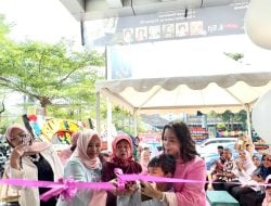 Pertahankan Pakaian Pengantin Tradisional, Wiwi Pratiwi Gelar Grand Opening New Gallery