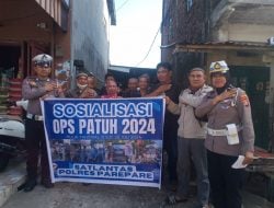 Edukasi Tertib Berlalu Lintas Ops Patuh 2024, Sat Lantas Polres Parepare Sasar Warga Pasar Tradisional