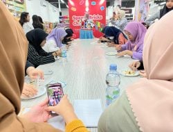 Serunya Lomba Menyusun Bricks di CitraKosmetik Boulevard