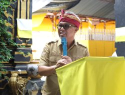 Bupati Hadiri Upacara Padhiksan Apodgala Dwi Jati Maha Gotra Pasek Sanak Sapta RSI