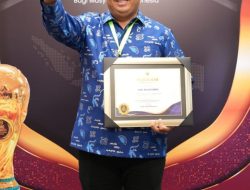 Pemkab Bulukumba Terima UHC Awards 2024
