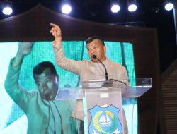 Ribuan Warga Kunjungi Pantai Merpati Selama Festival Pinisi 2024