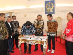 Budiman Saksikan Penandatanganan Perjanjian Kerja Sama antara PT Antam, PT SCI dan PT LTG