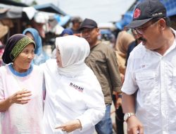 Kunjungi Pedagang, Pasangan RAMAH Janji Bangun Pasar Sentral Sinjai yang Terbakar