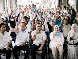 Silaturahmi Dengan Paslon RAMAH, Cagub A Sudirman Sebut Hj Ratnawati Arif Berpengalaman di Pemerintahan