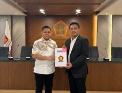 Yasir Machmud Terima SK DPP Partai Gerindra sebagai Wakil Ketua DPRD Sulsel