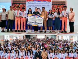 2.546 Siswa-siswi Toraja Utara Terima Beasiswa PIP