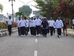 Kapolres Luwu AKBP Arisandi Serta Jalan Sehat di HUT Sulsel