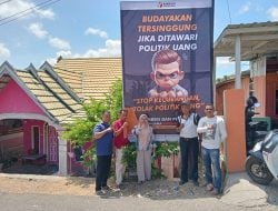 Bawaslu Bulukumba Sebar Baliho-Spanduk Cegah Politik Uang