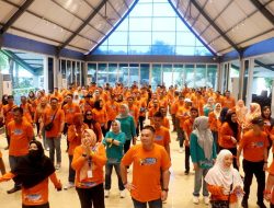 Karyawan PT Pelindo Regional 4 Makassar Tingkatkan Kinerja Lewat Gathering