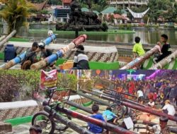 Lomba Meriam Bambu Sambut Tahun Baru di Tana Toraja