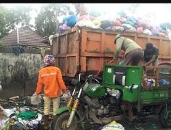 Tukang Sampah Keluhkan Biaya Perbaikan Kendaraan Viar Ditanggung Pribadi