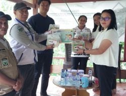 Dinas Pendidikan dan Kebudayaan Kabupaten Pinrang Serahkan Bantuan untuk TK Citra Kasih Mulia Terkait Bencana Alam