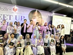 Histeria Warga Makassar Ketemu Fuji di Event Beauty Class Nuface-Citra Kosmetik