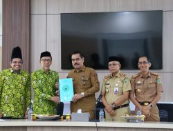 Pj Bupati Pinrang, H Ahmadi Akil Menerima Kunjungan Pengurus Dewan Masjid Indonesia