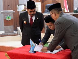 Pj.Bupati H Ahmadi Akil Hadiri Rapat Paripurna di DPRD Pinrang