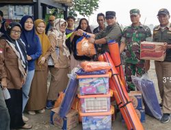 Kepala Pelaksana BPBD Pinrang Pimpin Penyerahan Bantuan untuk Korban Abrasi di Minanga Kae
