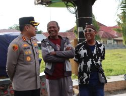 Kapolres Luwu Sambangi Warga Saat Ngabuburit, Dengarkan Keluhan dan Berikan Imbauan Kamtibmas
