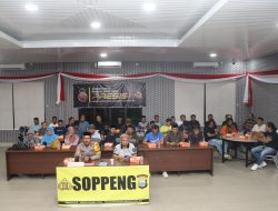 Polres Soppeng Gelar Zoom Meeting Pembagian Takjil dan Buka Puasa Bersama Polri