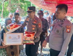 Polres Tator Serahkan Bantuan Sosial Korban Kebakaran di Dusun Surakan