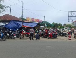 Satlantas Polres Luwu Kawal Ambulans yang Mengantar Jenazah ke Lokasi Pemakaman