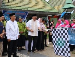 Suasana Religius Warnai Lasinrang Park , Bupati Pinrang Irwan Hamid Lepas Ribuan Peserta Pawai Ta’aruf 1 Muharram 1447 H