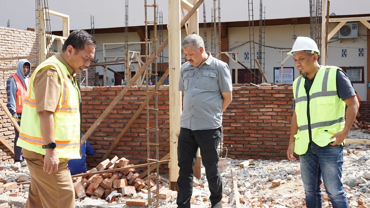 Bupati Pinrang Tinjau Renovasi Puskesmas Mattiro Bulu Pastikan Kualitas Bangunan sesuai Standar