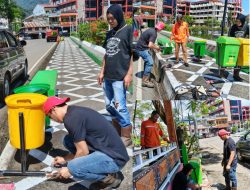 Menambah Estetika Kota Makale Pemda Pasang Tong Sampah